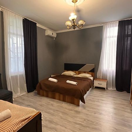 ホテル Საოჯახო Სასტუმრო Დეა アナクリア エクステリア 写真